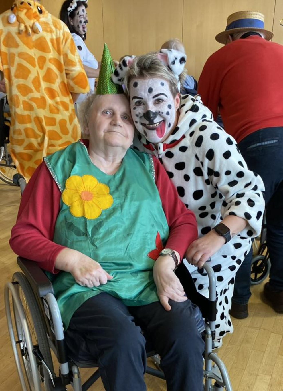 verkleidete Menschen.